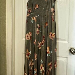 Torrid Gray Floral Maxi Dress